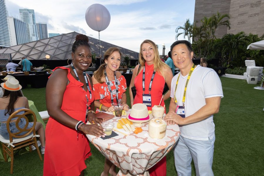 Brandweek_006