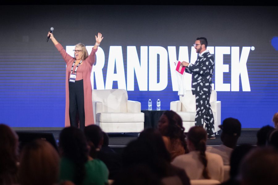 Brandweek_067