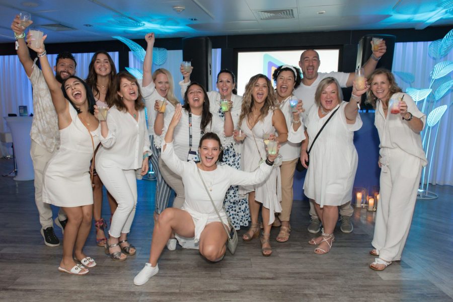 Brandweek_083