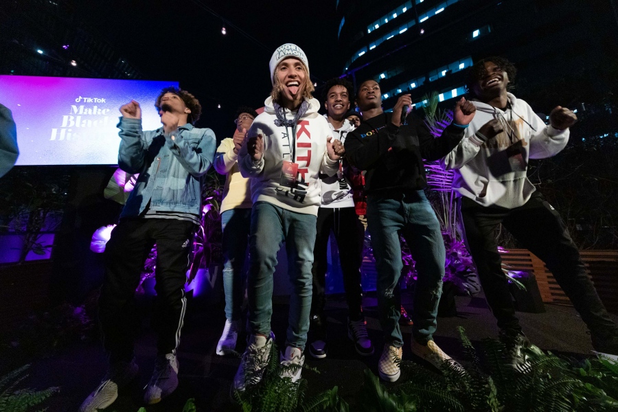 TIKTOK Creators Summit
