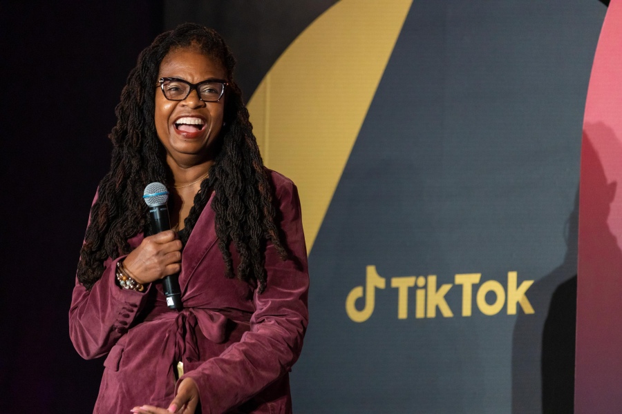 TIKTOK Creators Summit