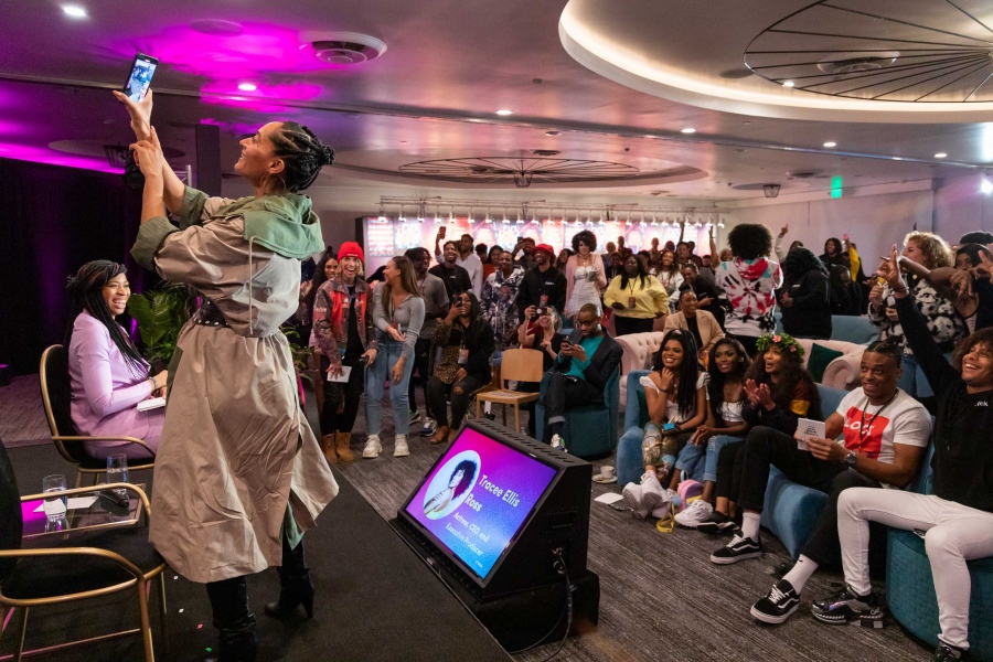 TIKTOK Creators Summit